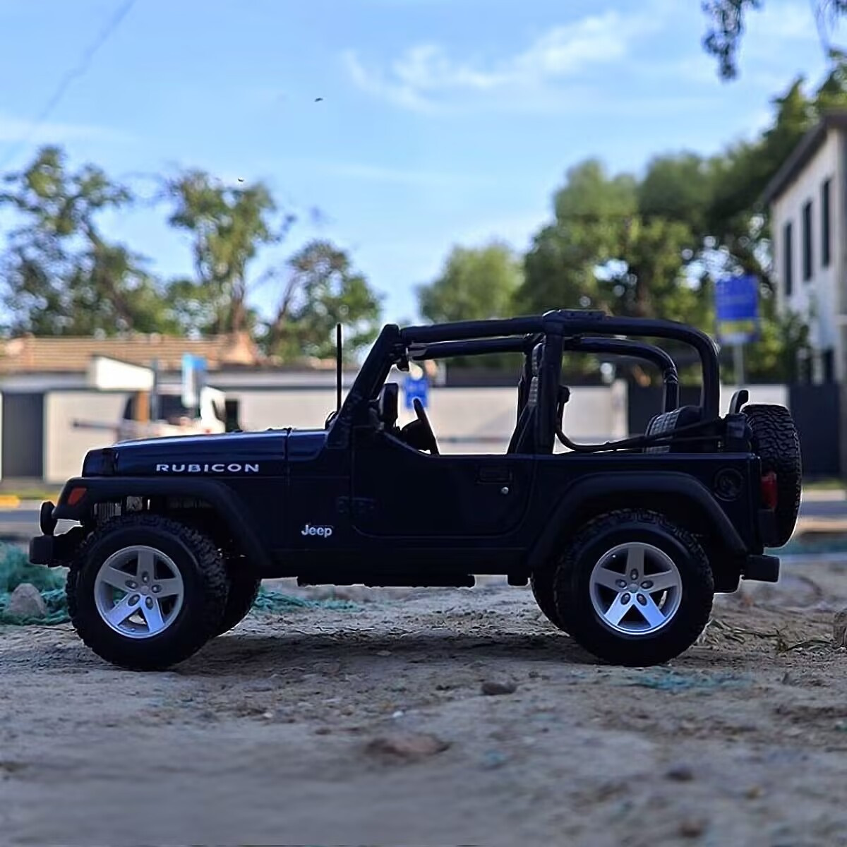 نموذج سيارة جيب رانجلر روبيكون - مراجعة Kids Toys Jeep وسعره